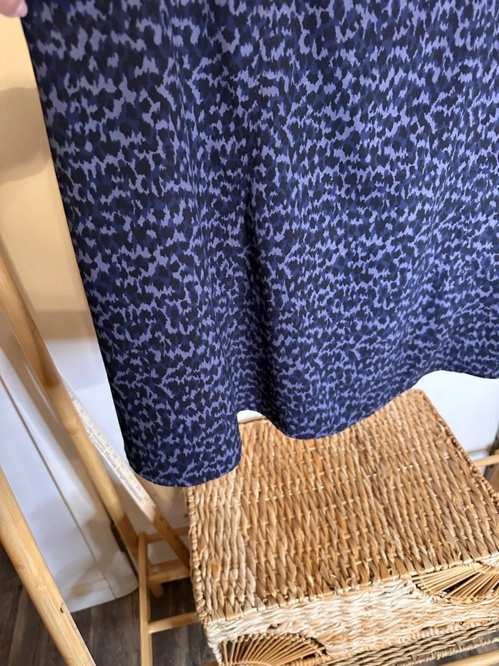 Athleta Navy and Dark Blue Printed Athletic Tank size XL - Picture 6 of 13